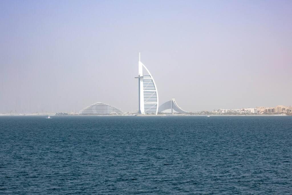 Chic 2br With Spectacular Sea Views *